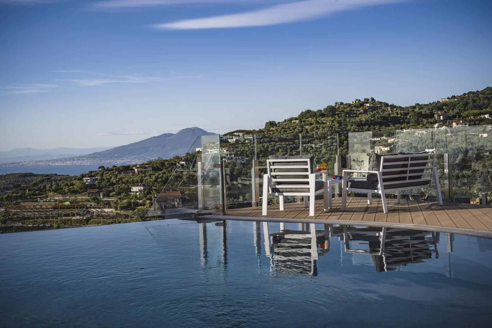 Myexclusiveitaly - Villa Breathtaking View Near Nerano ماسّا لوبْرينسِ المظهر الخارجي الصورة